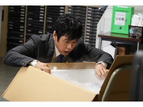 白目を剥く西島秀俊“凌介”に「こんな演技珍しい」、“差し入れ”には「可愛すぎる」の声も…「真犯人フラグ」2話 画像