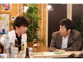 田中圭“神保”と安田顕“安堂”、2人の相性診断結果に「ますます楽しみ」の声続々…「らせんの迷宮」2話 画像