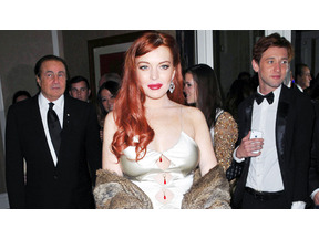 リンジー・ローハン、新作予告編で実生活をネタにされ、プロデューサーに激怒 画像