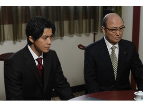 石橋蓮司“里城”、国民の命運を賭ける姿に「胸熱展開」の声、東山総理との抱擁シーンにも感動の声溢れる…「日本沈没」8話 画像