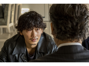 “7人目”のアバランチ、羽生のやり取りに「胸熱すぎる」の声殺到…まさかの“生存者”にも驚きと考察集まる「アバランチ」8話 画像