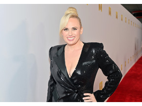 レベル・ウィルソン、周囲は大幅減量に反対「私はおもしろいファットガールとして大金を稼いでいたから」 画像