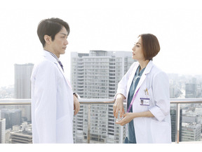 米倉涼子“大門”のセリフに「名言過ぎ」の声、野村萬斎“蜂須賀”推しも急増中…「ドクターX」9話 画像