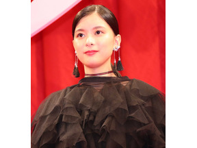 芳根京子“瑞穂”のコスプレに歓喜と疑惑が渦巻く、菱田とバタコの“遭遇”と林の運命にも多くの反応…「真犯人フラグ 真相編」11話 画像