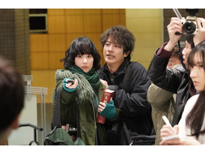 黒木華“凛々子”と溝端淳平“根津”、キス寸前状態に「あの至近距離はドキドキ」沸く視聴者続出、寛 一 郎“虎太郎”の正体にも注目集まる…「ゴシップ」2話 画像