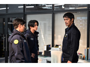 苦悩する横浜流星“瀬能”に「辛くても頑張れ」と声援…隆子がスマホに遺した写真にも注目集まる「DCU」4話 画像