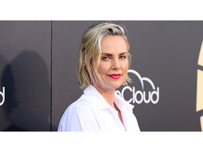 シャーリーズ・セロン、『マッドマックス 怒りのデスロード』で共演のトム・ハーディとの不仲を告白 画像