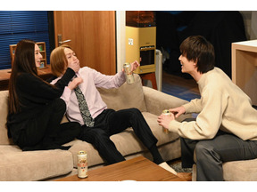 犬飼貴丈“獅郎”＆栗山千明“莉音”息詰まる戦闘に「口から心臓出そう」、衝撃ラストにも悲痛な声続々…「ケイ×ヤク」8話 画像