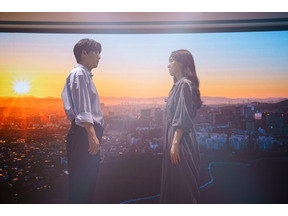 キスで未来が見える!? ファンタジーとオフィス・ロマコメが融合「キス・シックス・センス」の魅力 画像