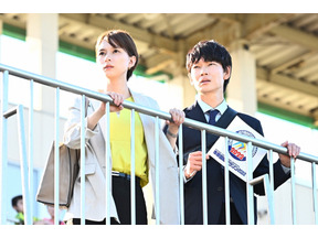 田中樹“秀島”の笑顔に「反則すぎる」の声殺到、綾野剛“新町”現役復帰の可能性には「展開が読めない」…「オールドルーキー」3話 画像