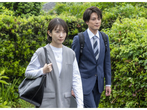 波瑠“小梅”と間宮祥太朗“玄之介”のバディに「テンポがいい」「最高のタッグ」の声、原田泰造の演技に恐怖の声も…「魔法のリノベ」 画像