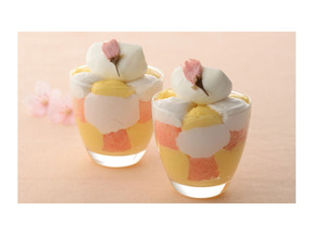 六本木さくら坂のお花見へは、エレガントな桜スイーツがベストマッチ！ 画像