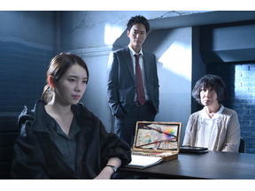 飯豊まりえ“朱梨”、松井玲奈“紫織”に激しく感情をぶつける姿に視聴者「悲しみの中でもがく姿に胸が詰まる」…「オクトー」第7話 画像