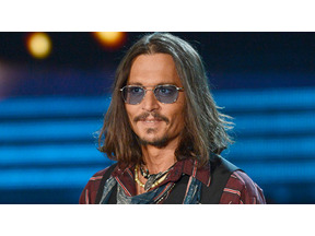 ジョニー・デップ、約42万円の日焼けマシーンで若作り対策 画像