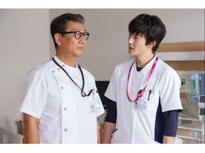 中井貴一“静”、岡田将生“歩”に渡したペンダントに「伏線回収神すぎ」と感動続出…「ザ・トラベルナース」最終話 画像