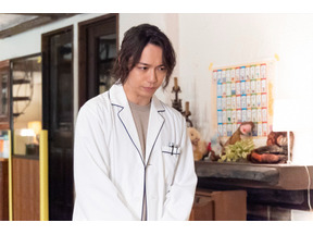 山崎育三郎“佐山”の言葉に「少しのお節介がもしかしたら子供たちを救えるかも」と共感の声…「リエゾン」5話 画像