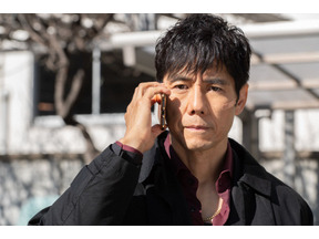 後ろ向きで歩み出す“アウトサイダートリオ”に「号泣」する視聴者続出…「警視庁アウトサイダー」最終回 画像