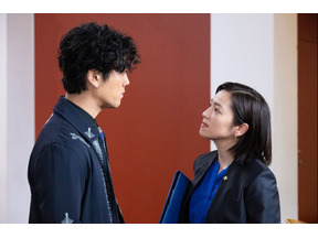 桐谷健太“豪太”の取り調べに視聴者も笑いの嵐…「気持ち作ってくれてたww」「ケイジとケンジ、時々ハンジ。」第2話 画像