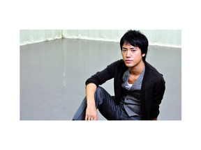 桐谷健太インタビュー　「人生を変えた」のは鬼監督・井筒和幸からのムチャぶり？ 画像