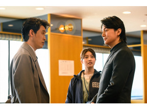 福山雅治“皆実”と大泉洋“心太朗”バディに「2人の過去も何か繋がってる？」の声上がる…「ラストマン」2話 画像