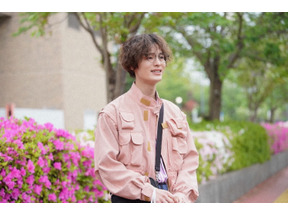 塩野瑛久“英治”の告白シーンに「目に吸い込まれそう」「涙がでた」などの声続々…「かしましめし」7話 画像