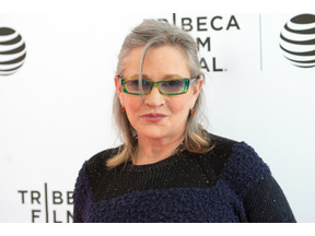 『スター・ウォーズ』のキャリー・フィッシャー死去から7年、娘ビリー・ロードが偲ぶ 画像
