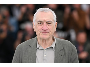 生後9か月の娘を育てるロバート・デ・ニーロ、「最高です。できるだけ長く一緒にいたい」と涙 画像