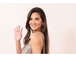 乳がん公表のオリヴィア・マン、5度目の手術で子宮＆卵巣も全摘「最良の決断でした」 画像