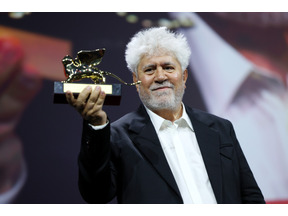 ヴェネチア国際映画祭、金獅子賞はペドロ・アルモドバル監督の『The Room Next Door』 画像