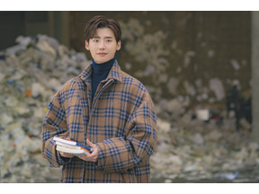 イ・ジョンソク、「ロマンスは別冊付録」「ビッグマウス」ほかデビュー14周年をふり返り！日本で誕生日イベントも 画像