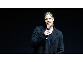 ブラッド・ピット、真夜中の『ワールド・ウォーZ』試写会場にサプライズ登場 画像