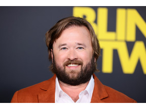 ハーレイ・ジョエル・オスメント、スキー場で警察沙汰…公衆酩酊と規制薬物所持で逮捕 画像