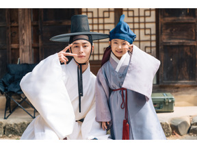 「2日で一気見した」イ・ジェウク主演Netflix「呑金／タングム」の世界に浸るオフショット公開 画像