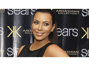 キム・カーダシアン、出産後2週間で早くも減量目指してダイエット開始 画像