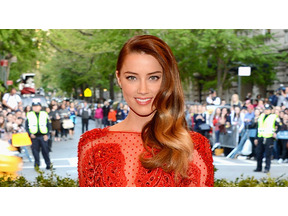 アンバー・ハード、ジョニー・デップに関する質問には沈黙 画像