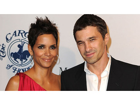 ハル・ベリー、オリヴィエ・マルティネスとフランスで挙式 画像