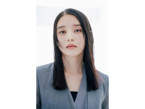 「ばけばけ」の世界を生きる高石あかり、『ベイビーわるきゅーれ』からの大躍進 画像