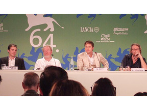 【ヴェネチア映画祭レポートvol.06】レッドカーペットでブラピにトラブル!? 画像