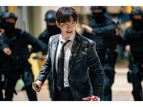 イ・チェミンがヴィランか!? ジュノ主演最新作「CASHERO ～ヒーローは現金を持つ～」予告編 画像