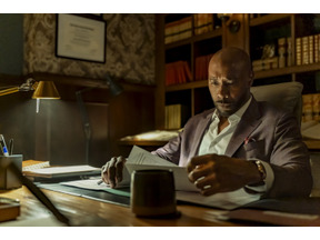 “シャーロック・ホームズの相棒”が病の謎を解き明かす医療ミステリー「ワトソン」日本版予告 画像