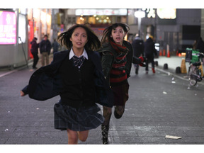 秋葉恋監督が明かす、寺本莉緒と池田朱那の“必然” 『東京逃避行』場面写真 画像