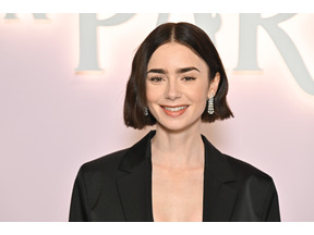 『ティファニーで朝食を』制作過程を描く映画でリリー・コリンズがオードリー・ヘプバーン役 画像