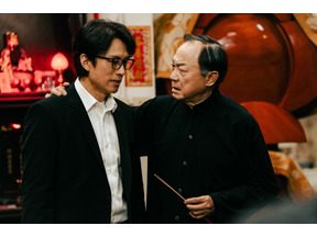 “香港喜劇界の伝説”32年ぶり共演！ダヨ・ウォン×マイケル・ホイ、台詞一つをも大切にする秘話明かす『旅立ちのラストダンス』 画像