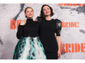 「人生で最も大切な女性の1人」『ザ・ブライド！』ジェシー・バックリーが明かすマギー・ギレンホール監督との連帯、リスペクト 画像