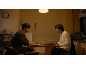 橋本愛＆水上恒司＆安田顕ら「ソウルメイト」出演　“イソテギョン”磯村勇斗×テギョンの食卓カット公開 画像