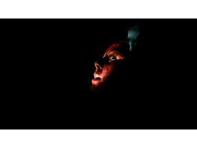 途中退場者続出の閲覧注意ホラーが日本上陸『アウトウォーターズ 裂けた砂漠』6月26日公開 画像