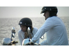 気のおけない友人たちと癒しの時間を過ごす、休養中のオーウェン・ウィルソン 画像