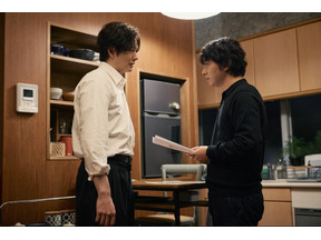 「だれと繋がってるの」「何か隠してるか闇抱えてる人ばっか」“真”岡田将生が推測した母子の真実、工場の秘密に注目集まる「田鎖ブラザーズ」5話 画像