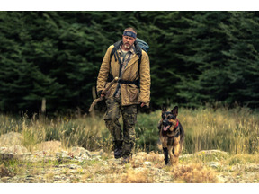 ブラッド・ピット演じる退役軍人と義足の愛犬、互いを支え合う固い絆…『ハート・オブ・ビースト』予告編 画像