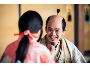「豊臣兄弟！」第38回あらすじ・場面写真　秀吉が新たな「氏」を得ることなり、何と名乗るべきか勘案していた…10月4日放送 画像